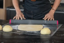 Sallys Ausrollstab 50 cm + Backmatte / Gewebematte Set