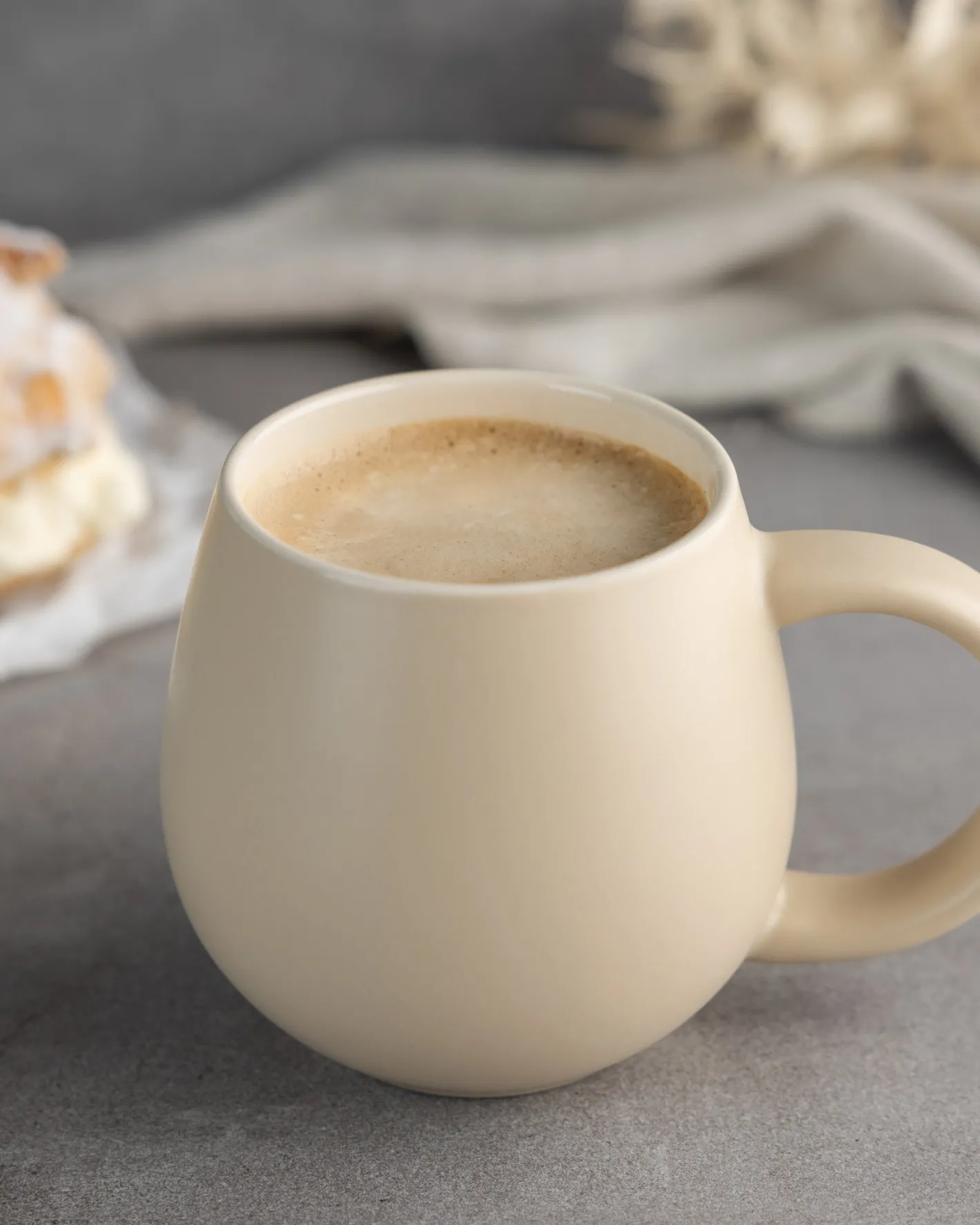 Sallys Belly Mug - handgemachte Tasse