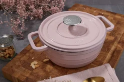 Sallys Gusseisentopf Medium